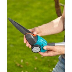 GARDENA Comfort Long-handle Grass Shears - Rotatable Head - Image 3